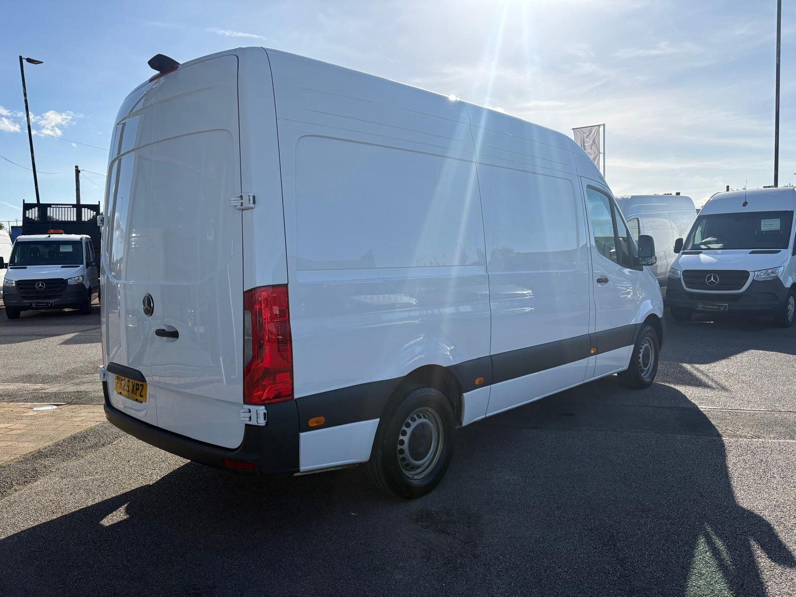 Mercedes-Benz Sprinter